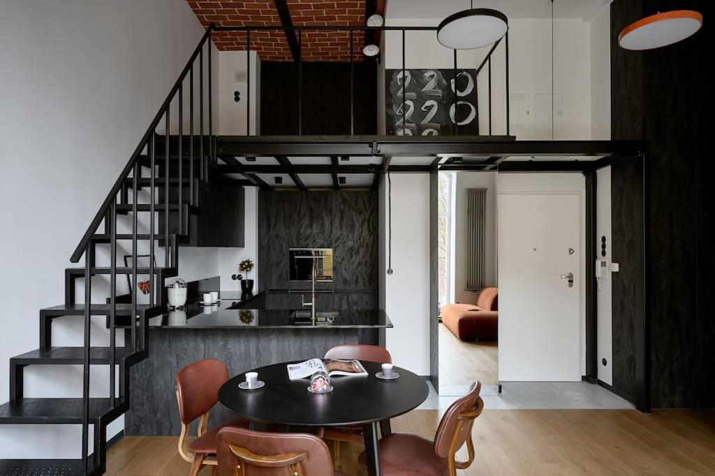Ferienwohnung Loft Industrialny Przy Bulwarze Staromiejskim Breslau Exterior foto